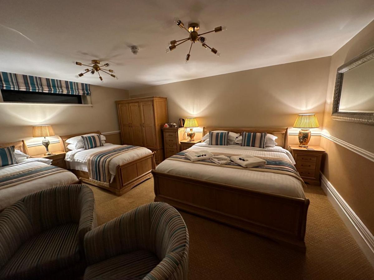 House Bed & Breakfast